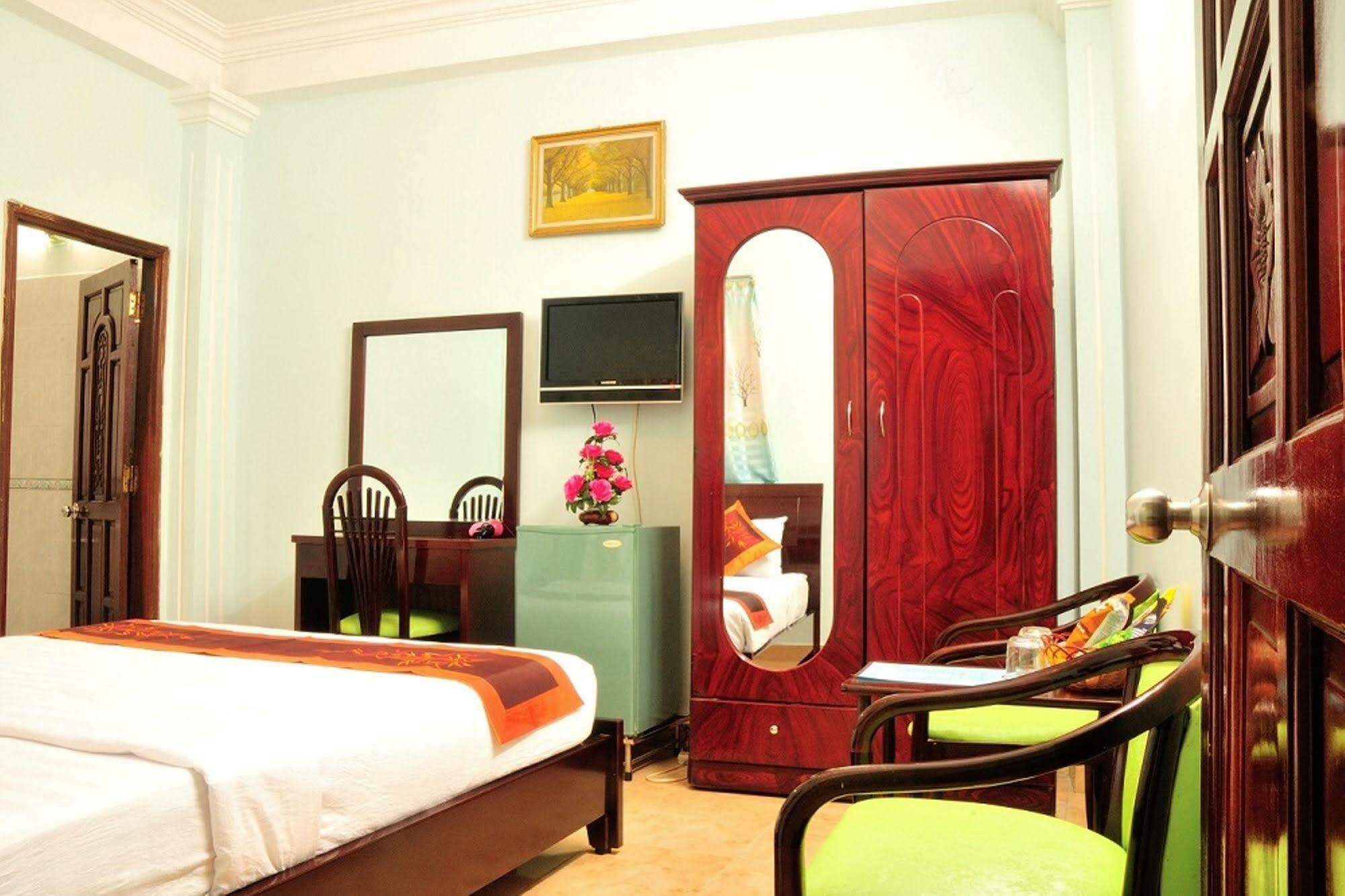 Ha Trang Hotel Ho Chi Minh-staden Exteriör bild